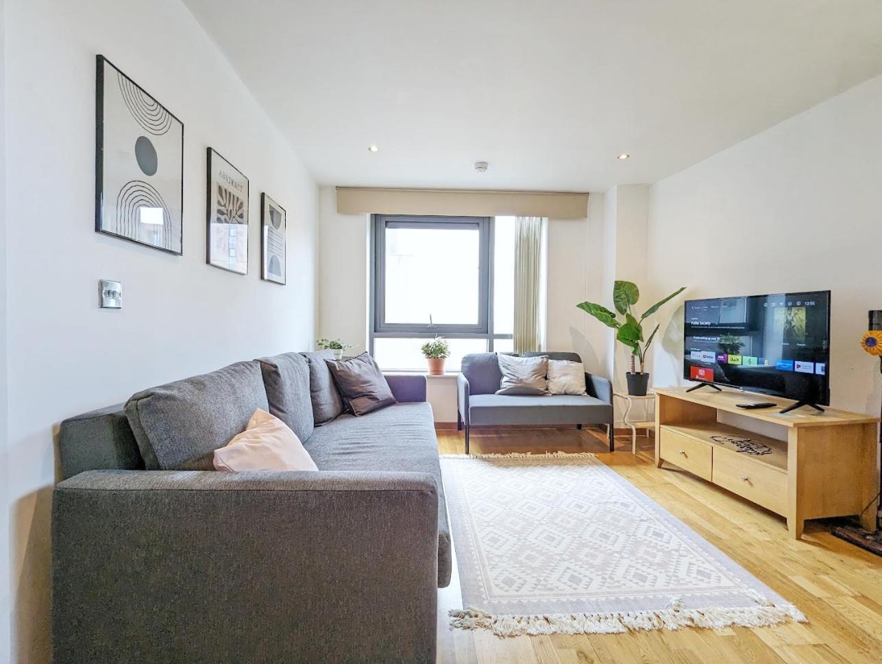 Guest Room In City Centre Near Key Attractions Liverpool Exterior photo